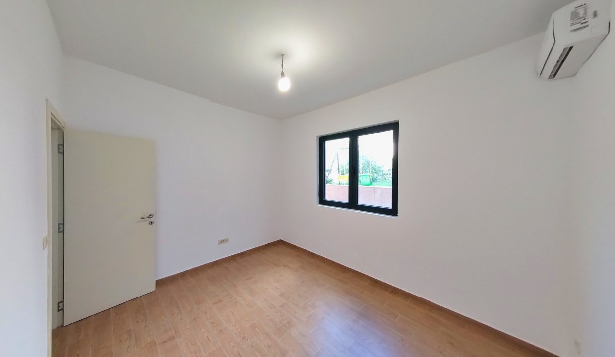 2512-03-Bedroom-02